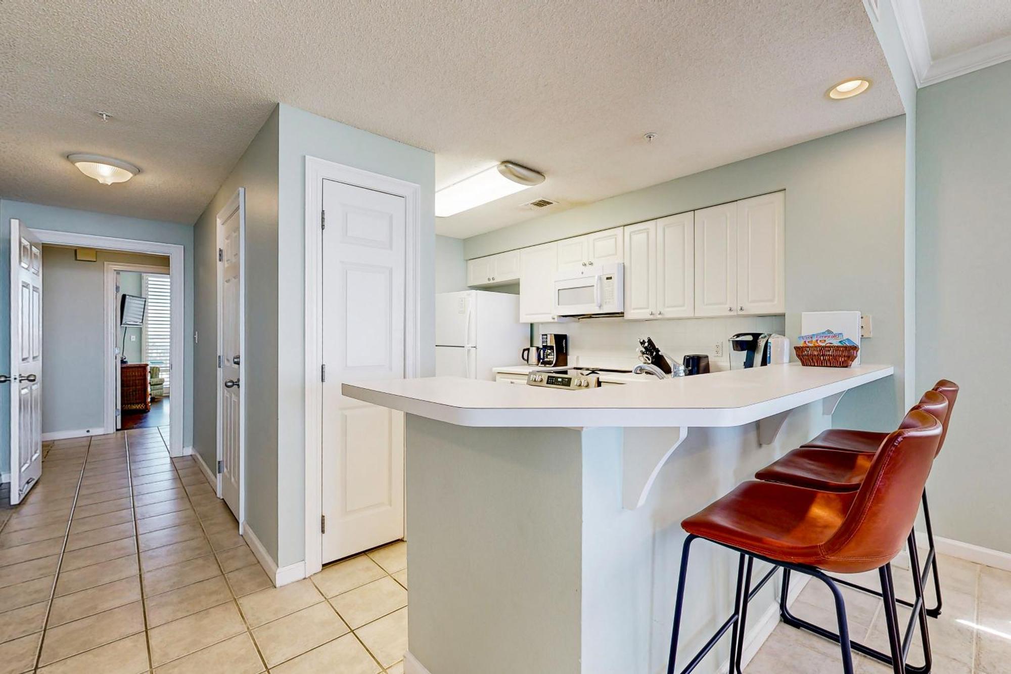 Pearl Condos Navarre Room photo